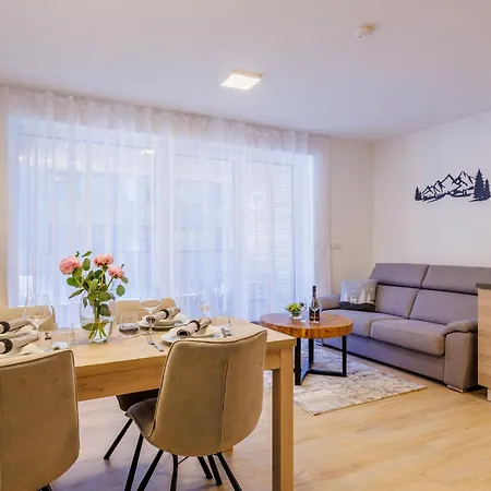 Mia Apartment *